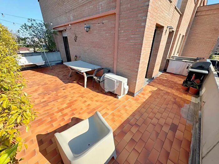 Appartamento quadrilocale in vendita in Via G Saragat, Parma
