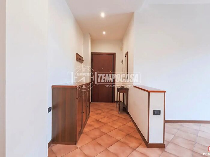 Appartamento con 5 locali in vendita in Bologna