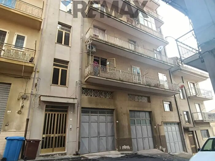 Appartamento trilocale in vendita in Via Luigi Pirantello, Enna