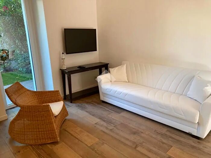 Appartamento trilocale in affitto in Via Rambotti, Desenzano Del Garda