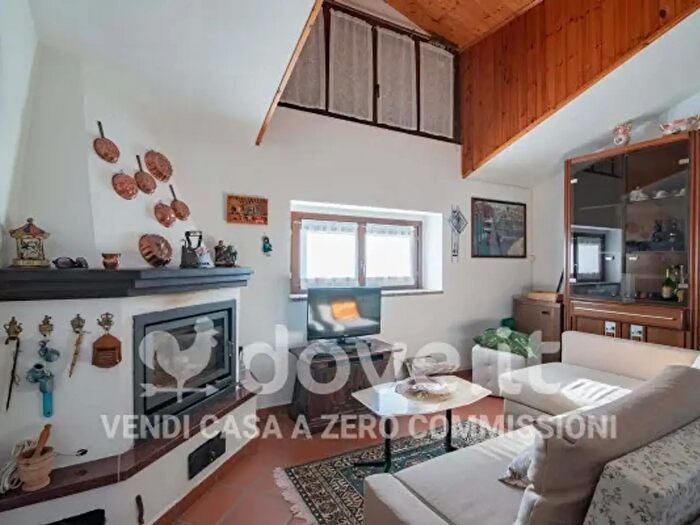 Appartamento trilocale in vendita in Sp, Varzi