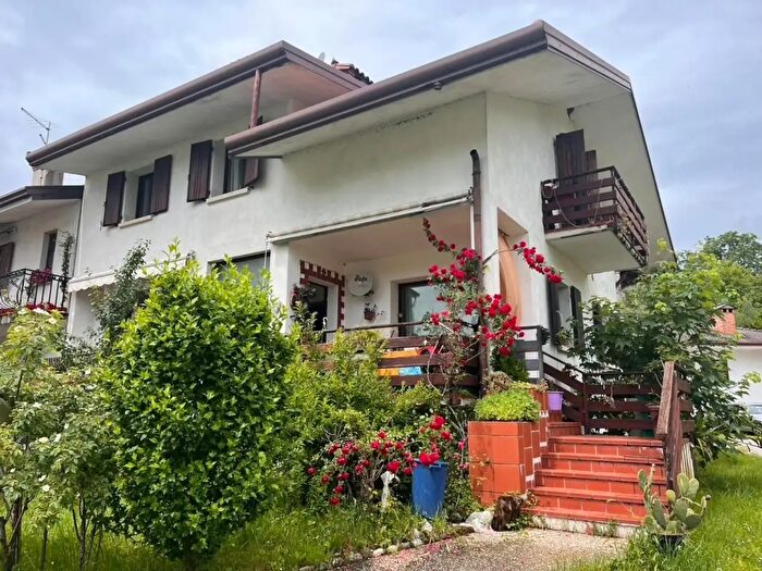 Casa con 5 locali in vendita in Via Giuseppe Garibaldi, Forgaria Nel Friuli