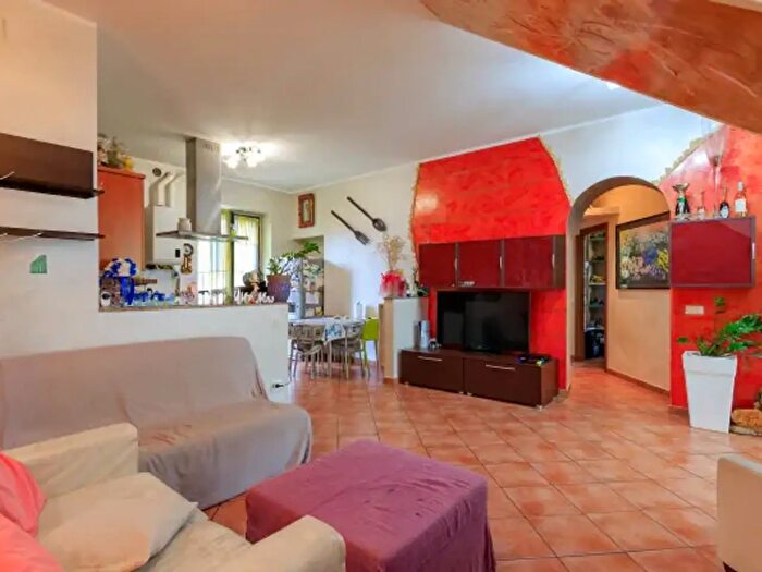 Appartamento con 5 locali in vendita in Via Giorgio Stephenson, Settimo Milanese