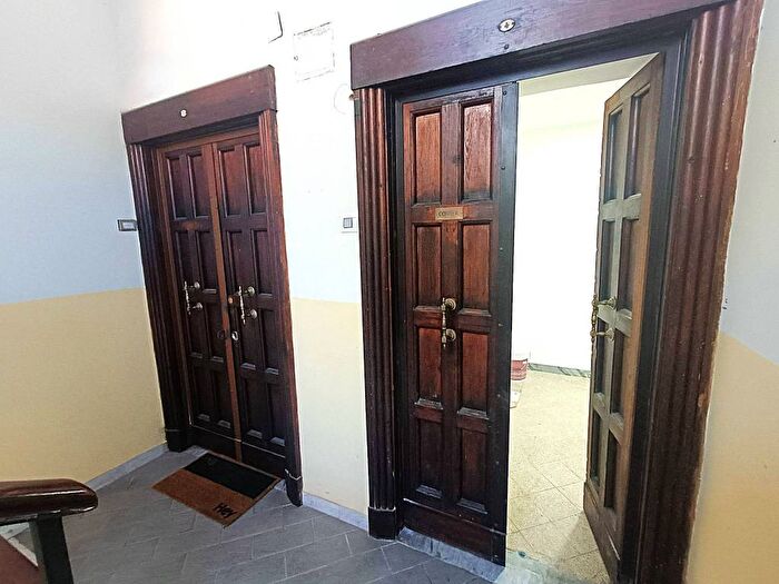 Appartamento con 5 locali in affitto in Via Gargano, Città Giardino, Roma