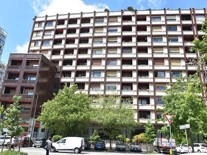 Appartamento quadrilocale in vendita in Via Ventimiglia, Torino