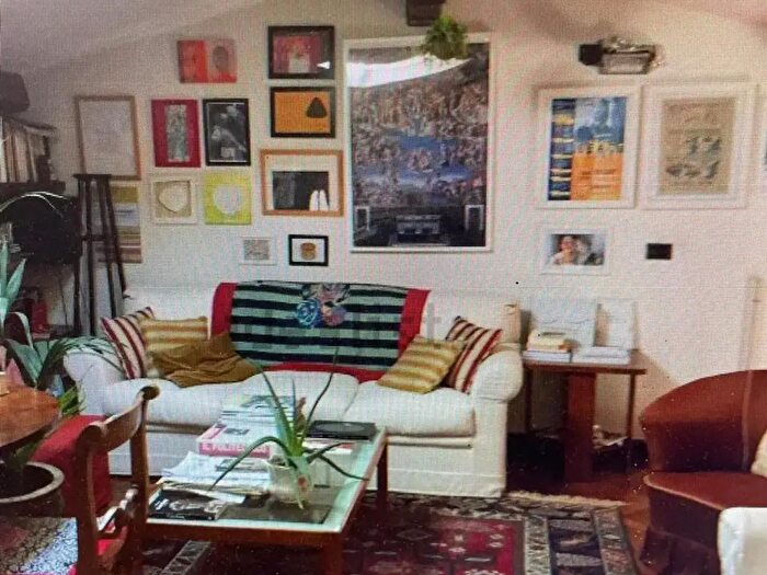 Appartamento con 5 locali in vendita in Pontassieve