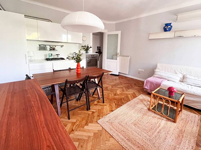 Appartamento trilocale in affitto in Via del Pratello, Roiano, Trieste