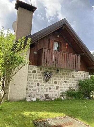 Casa con 6 locali in vendita in Strada Statale, Ravascletto