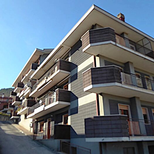 Appartamento trilocale in vendita in Fara San Martino