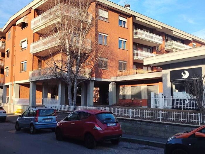 Appartamento quadrilocale in affitto in Via Torino, Centro, San Mauro Torinese