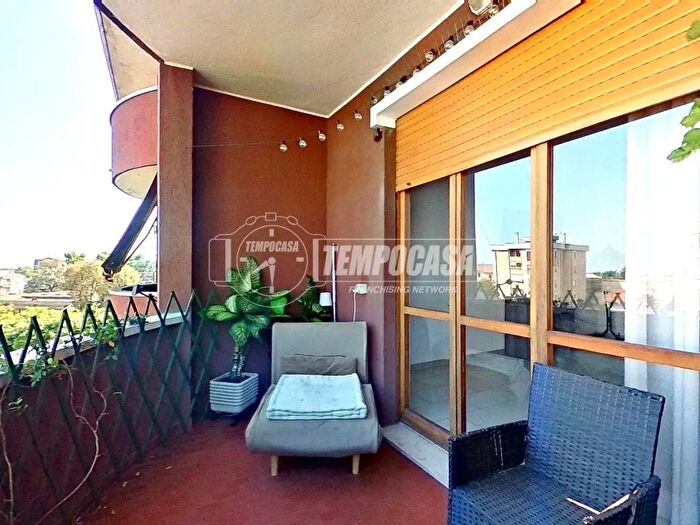 Appartamento trilocale in vendita in Via Sant'Albino, Brugherio