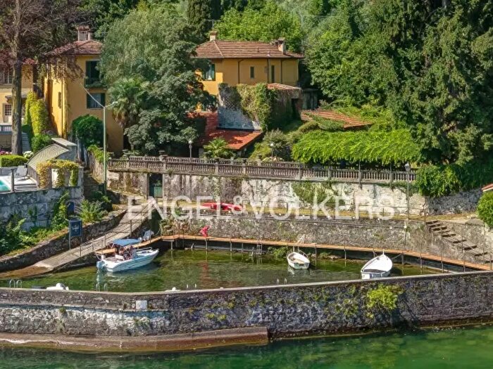 Casa con 6 locali in vendita in Bellagio