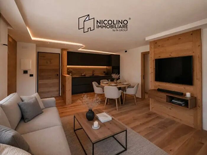 Appartamento con 6 locali in vendita in Corso Nizza, Limone Piemonte