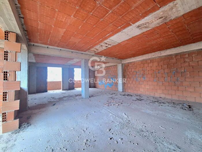 Appartamento con 5 locali in vendita in Via Roma, Pozzallo