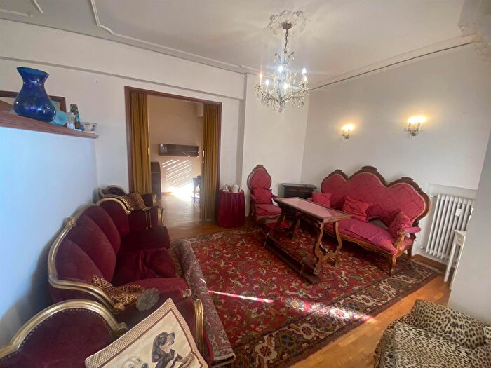 Appartamento con 5 locali in vendita in Pistoia