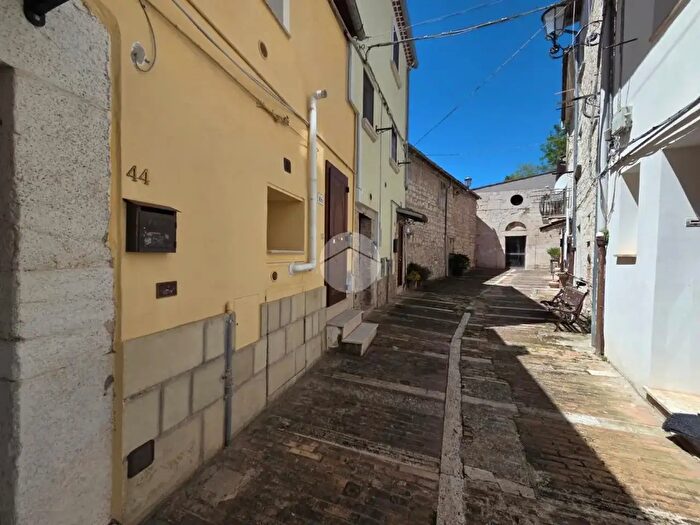 Casa bilocale in vendita in Strada San Mercurio, Campobasso