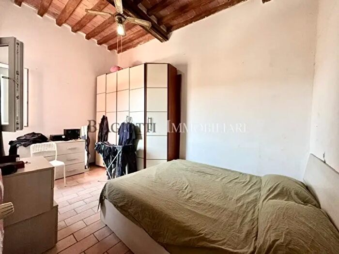 Appartamento trilocale in vendita in Via Galileo Galilei, Livorno