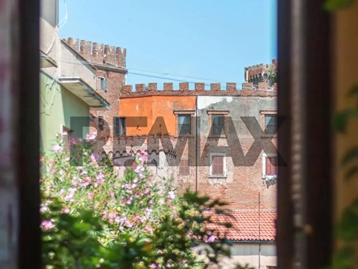 Casa con 6 locali in vendita in Via Gravisca, Montalto Di Castro