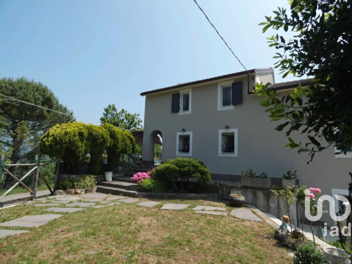 Casa con 9 locali in vendita in Localitãnbsp Costa di Salterana, Maissana