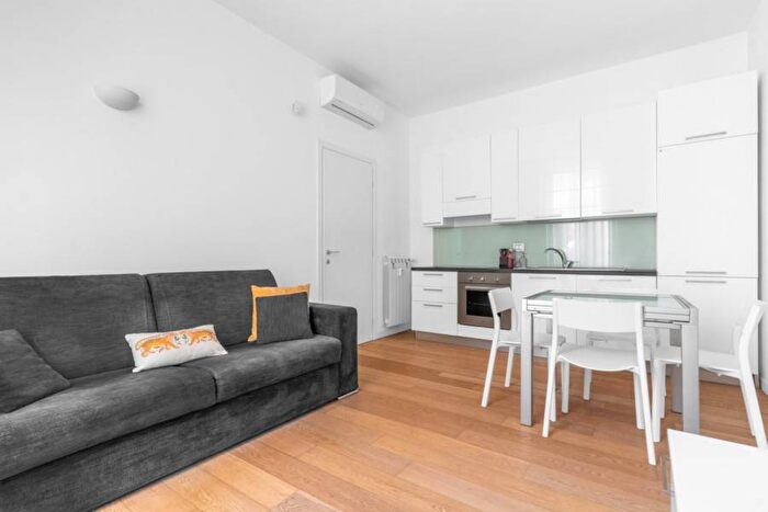 Appartamento bilocale in affitto in Corso Magenta, San Vittore, Milano