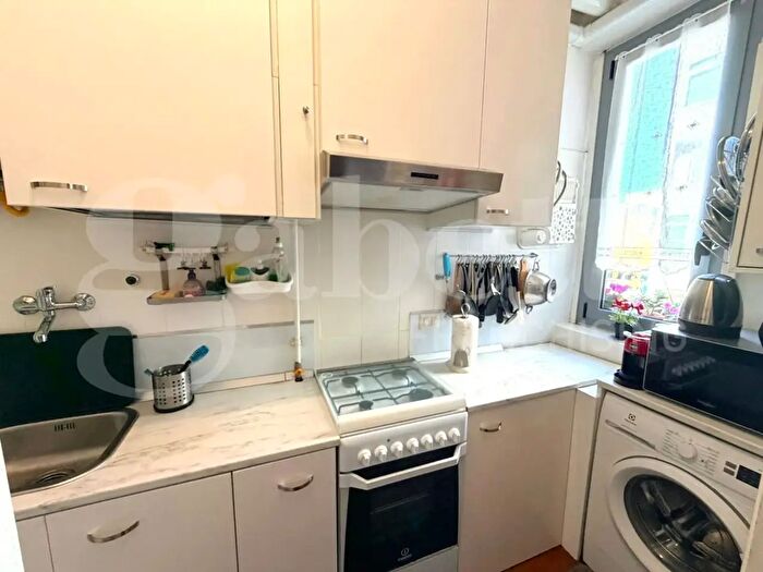 Appartamento bilocale in vendita in Via Abetone, Milano