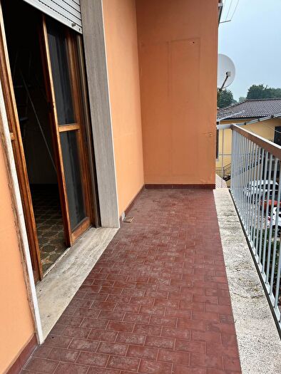 Appartamento con 5 locali in vendita in Altopascio