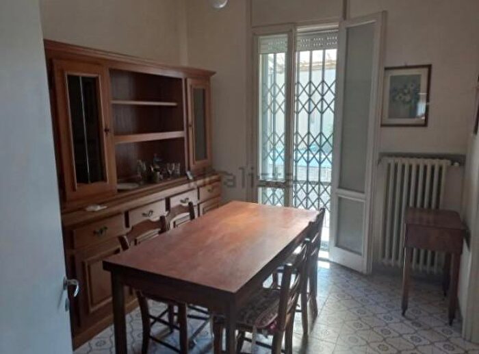 Casa con 6 locali in vendita in Via Giovanni Santucci, Ravenna