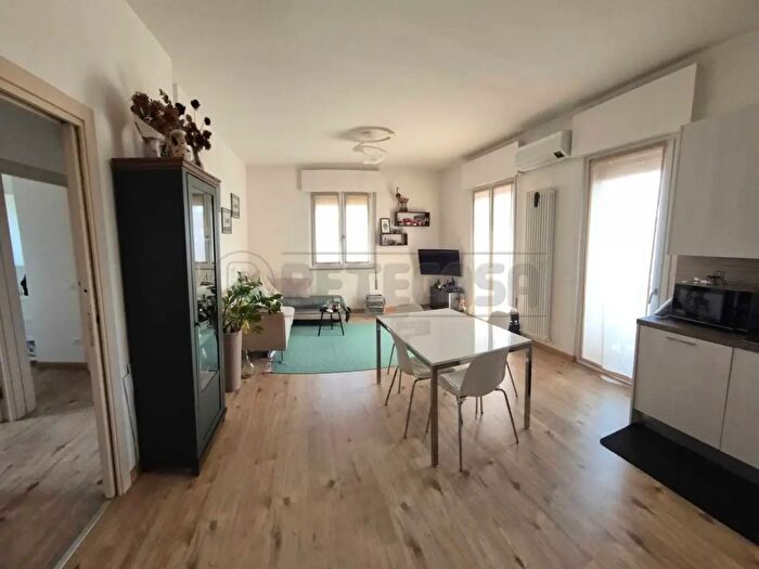 Appartamento quadrilocale in vendita in Laghetto, Vicenza