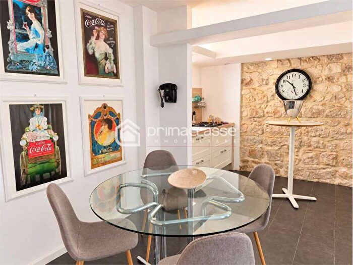 Casa con 5 locali in affitto in Modica Bassa, Modica