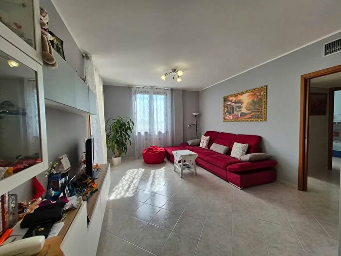 Appartamento trilocale in vendita in Via Aldo Moro, Torrevecchia Pia