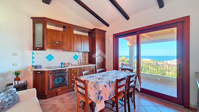 Appartamento bilocale in vendita in Via Adriatico, Castelsardo