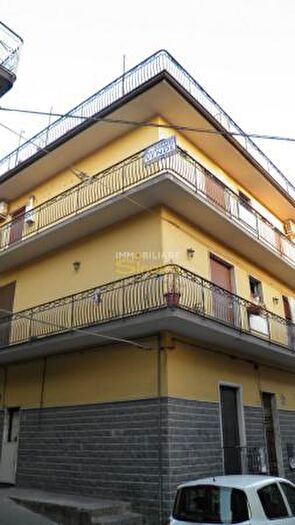 Casa con 6 locali in vendita in Via Bari, Paterno'