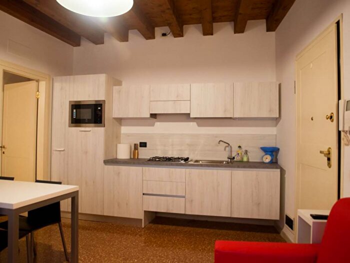 Appartamento trilocale in affitto in Contra' Santa Caterina, Centro Storico, Vicenza