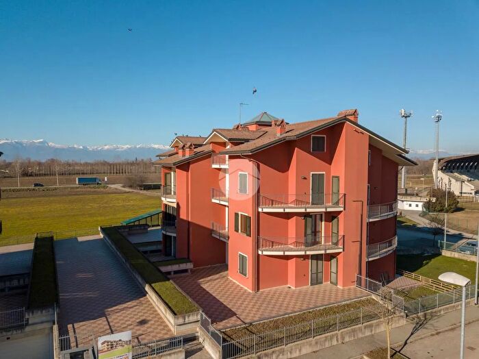 Appartamento quadrilocale in vendita in Via Stadio Comunale, Cavallermaggiore