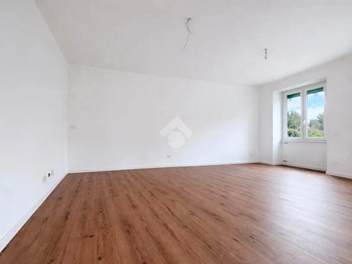 Appartamento trilocale in vendita in Via Papa Giovanni XXIII, Terni