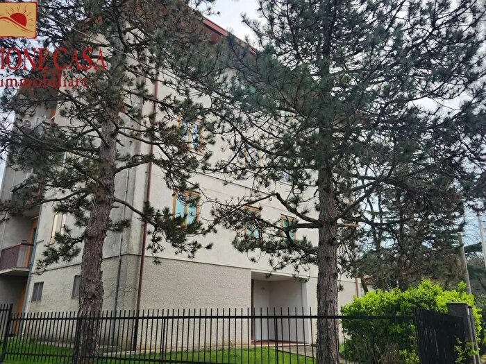 Appartamento con 5 locali in vendita in Aurisina Cave T, Duino Aurisina