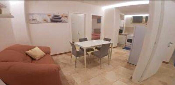 Appartamento trilocale in affitto in Via Carlo Pisacane, Catanzaro Lido, Catanzaro