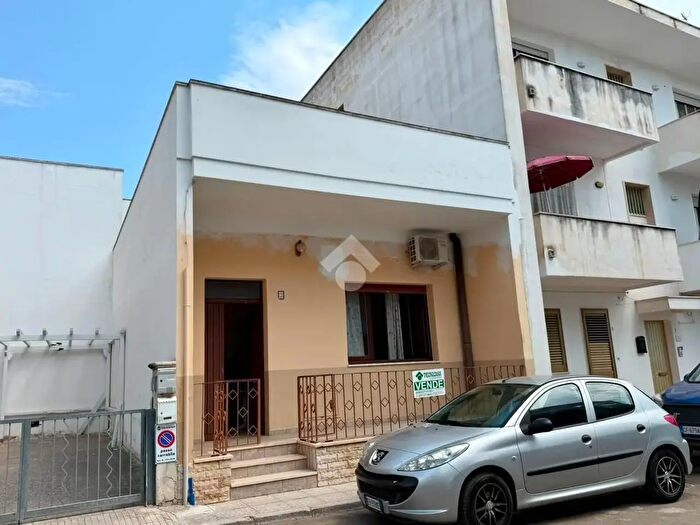 Appartamento trilocale in vendita in Via delle Naiadi, Gallipoli