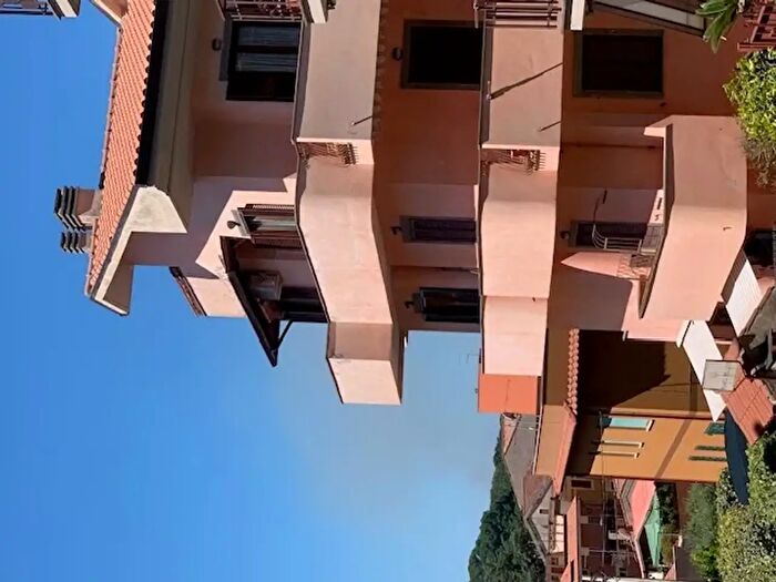 Appartamento trilocale in vendita in Bellucci, Marino