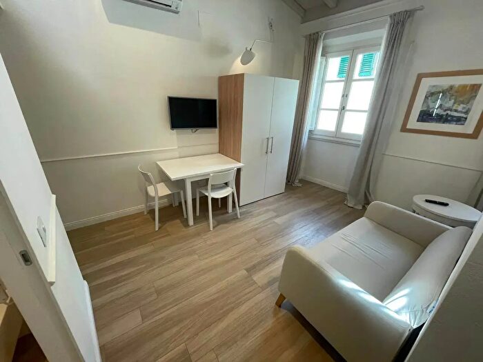 Appartamento monolocale in affitto in Firenze