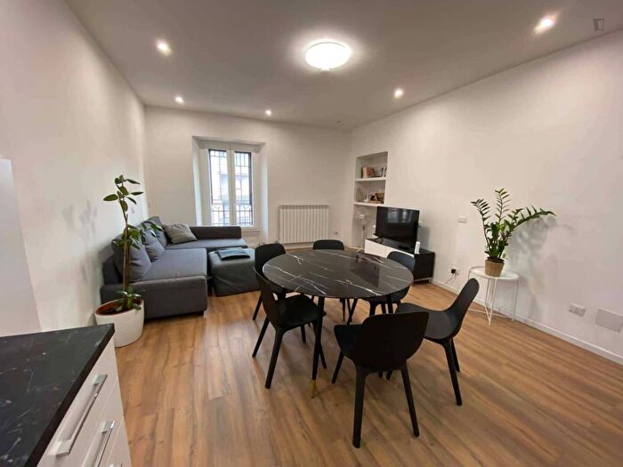 Appartamento bilocale in affitto in Via Bessarione, Corvetto, Milano