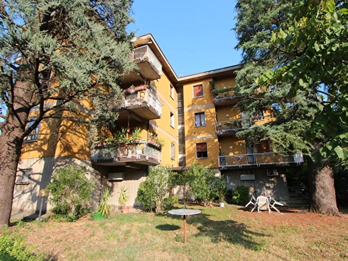 Appartamento quadrilocale in vendita in Viale dei Martiri, Valsamoggia