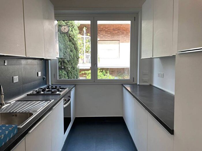 Appartamento trilocale in affitto in Via Giovanni Battista De Rossi, Bologna, Roma