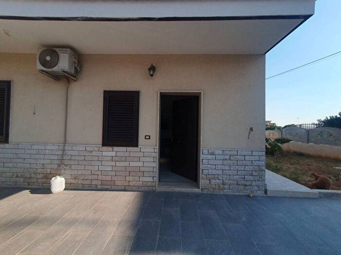 Casa monolocale in affitto in Vico Lulli, Statte