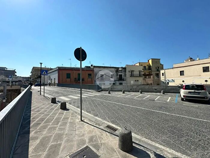 Appartamento trilocale in affitto in Via Allegra, Monte Di Procida