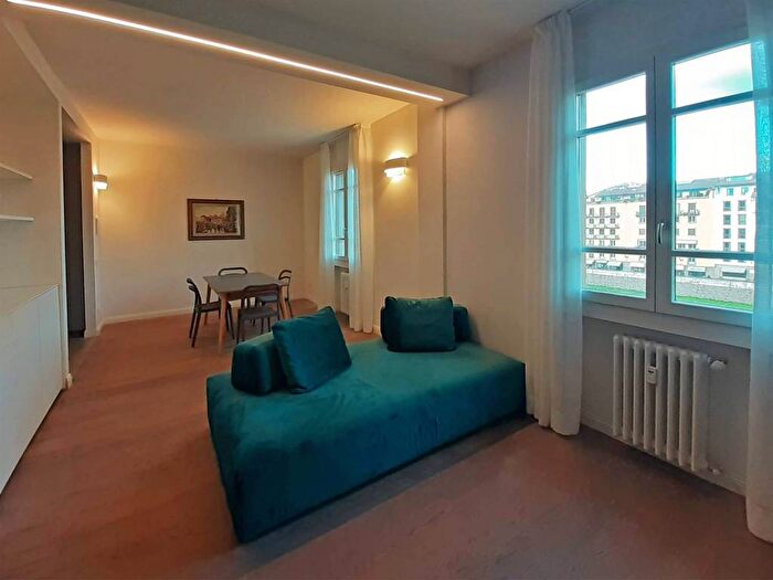 Appartamento con 5 locali in affitto in Ponte Vecchio, Piazza della Repubblica, Firenze