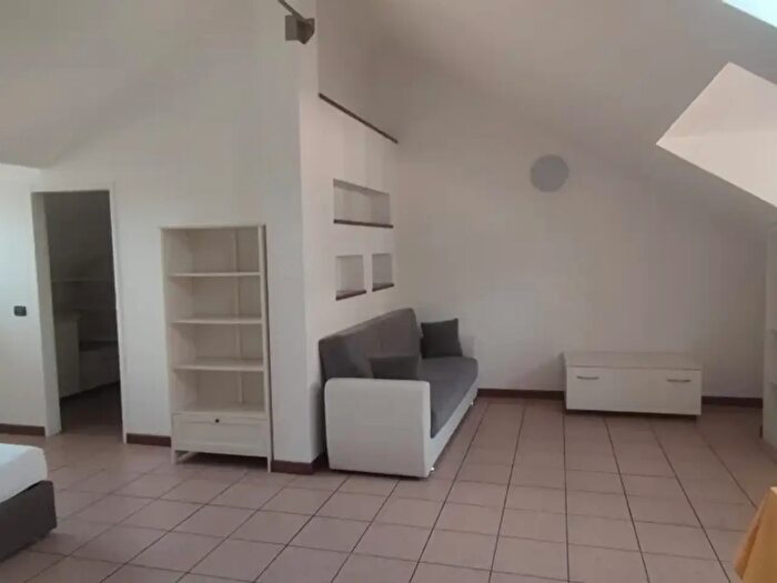 Appartamento monolocale in affitto in Via Giuseppe Verdi, Paullo