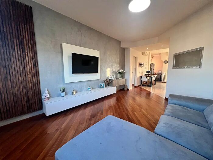 Appartamento trilocale in vendita in Livorno
