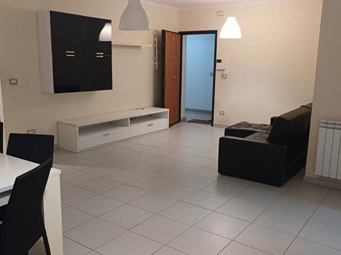 Appartamento trilocale in affitto in Via Torino, La Farina Stazione, Messina