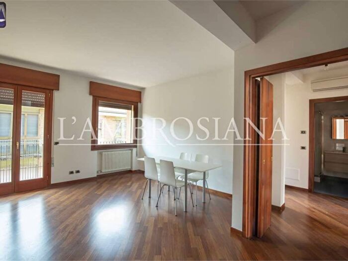 Appartamento con 5 locali in affitto in Savonarola Ponte Molino, Padova
